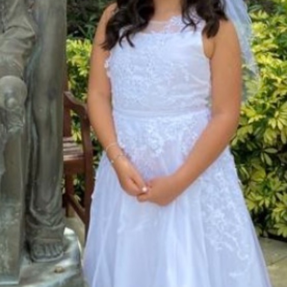 First Communion Dress and Rhinestones Tiara w/Veil